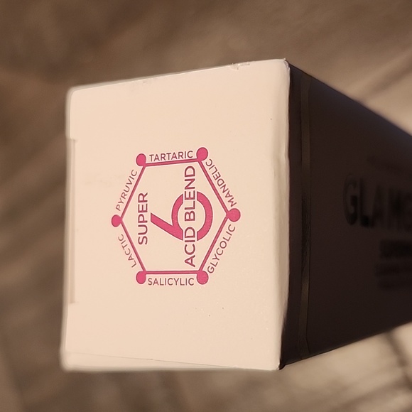 🆕️GLAMGLOW SUPERMUD CLEARING TREATMENT 1 OZ - Picture 5 of 5